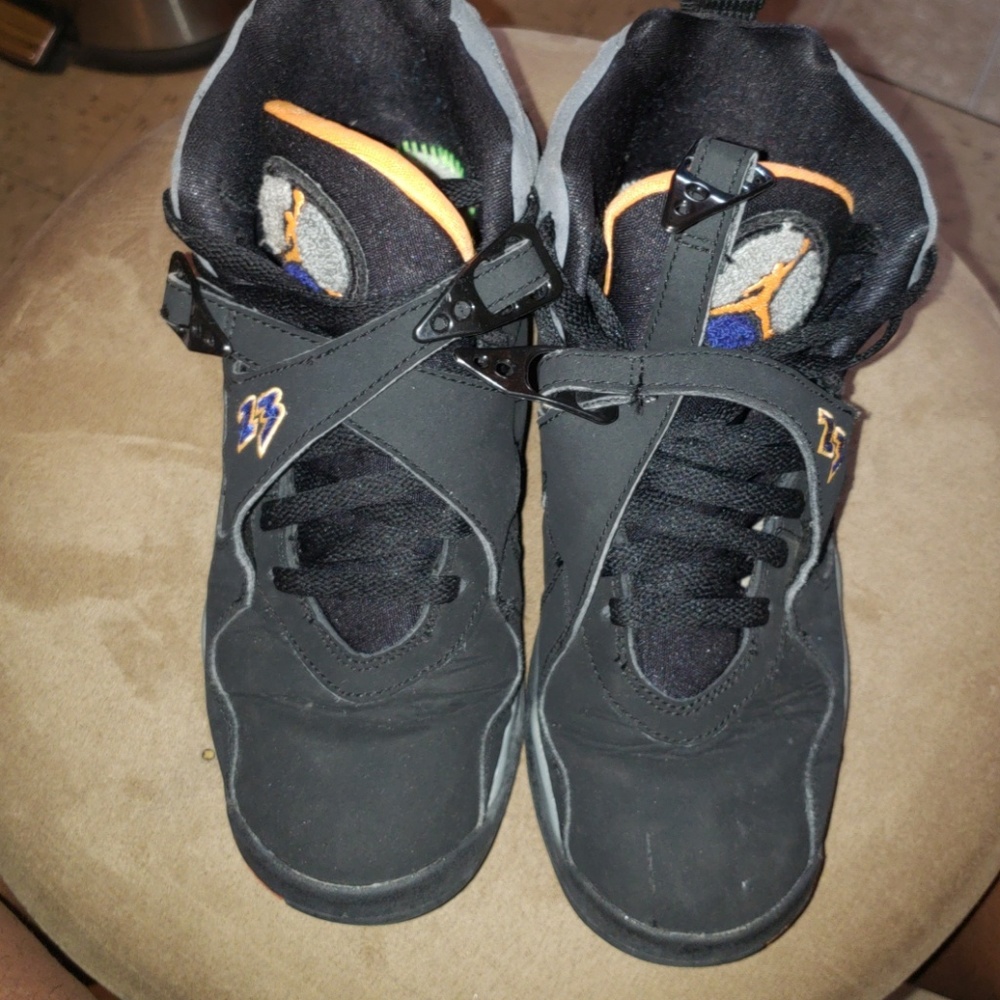 Nike Jordan's 8 sneakers